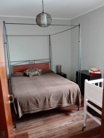 casa en barrio pompeya con garage y local lote propio