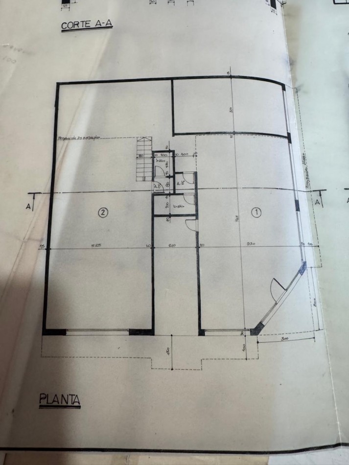 local en alquiler colon y uruguay 