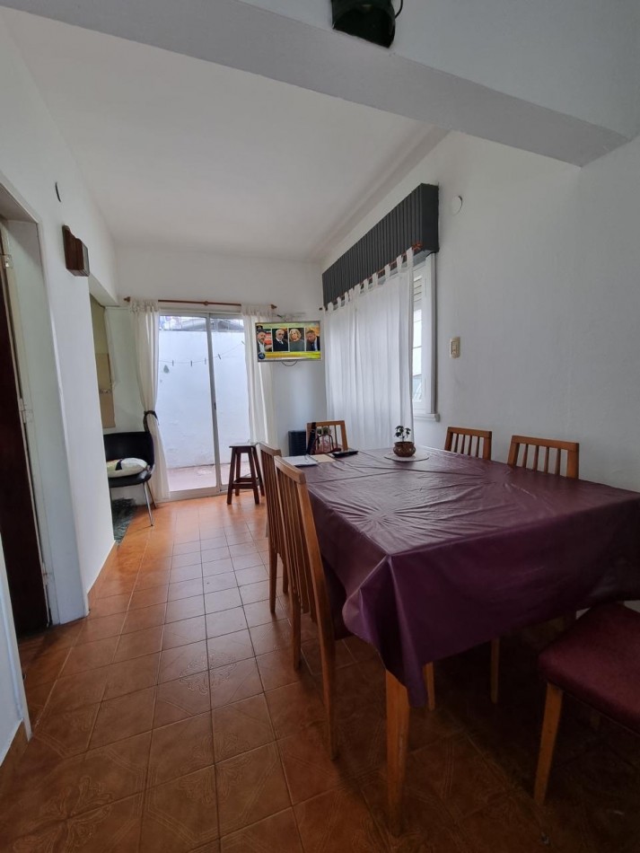 PH 3amb entrada de auto patio 