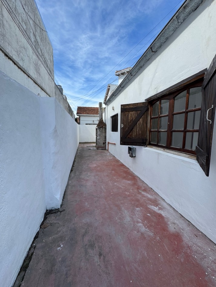 ph 2amb en san jose AL FRENTE entrada de auto y parrilla ORDEN DE VENTA