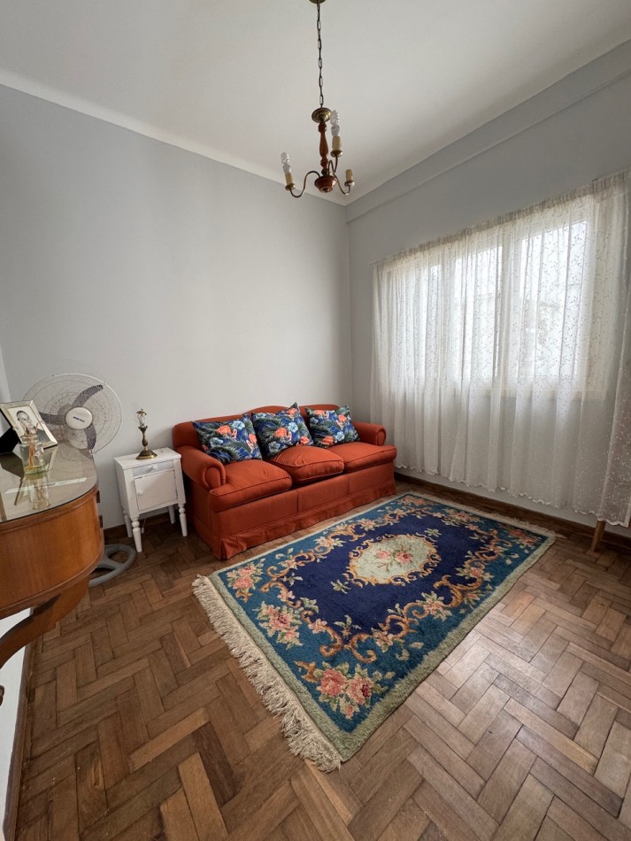 dpto 3amb en plaza mitre con patio 