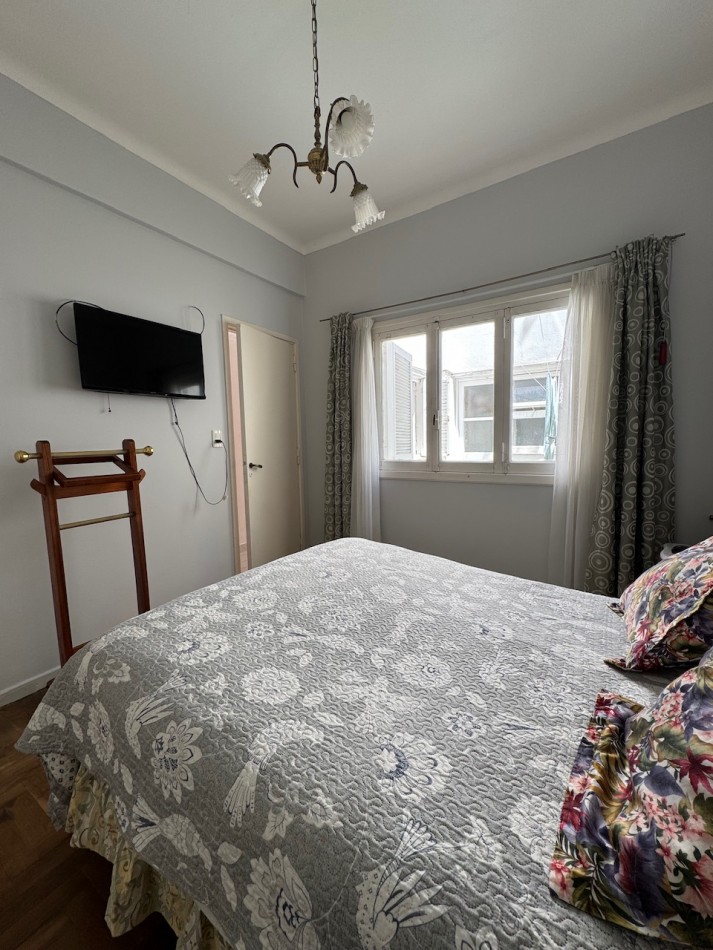 dpto 3amb en plaza mitre con patio 