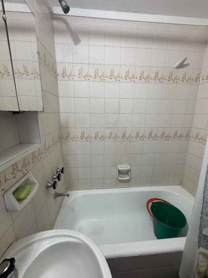 alquiler temporada en plaza mitre 2amb