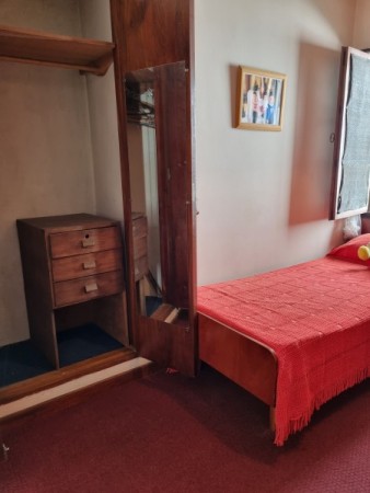 chalet en lote propio con parque