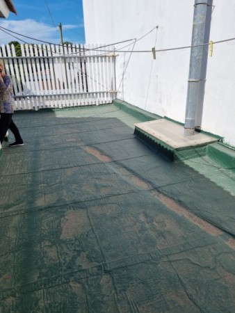 chalet en lote propio con parque