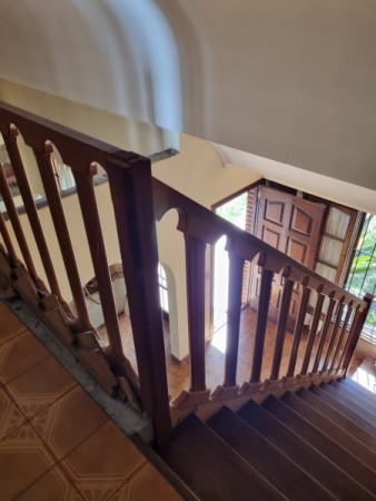 chalet en lote propio con parque