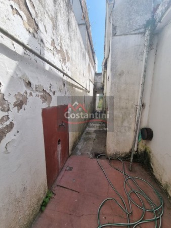  casa con dos garages