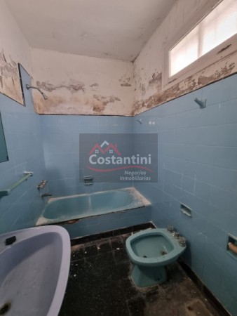  casa con dos garages